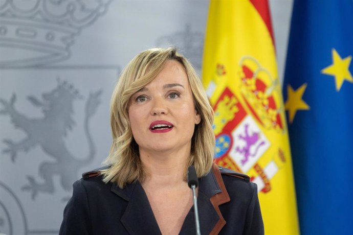 La ministra Portavoz, Pilar Alegría, durante una rueda de prensa tras el Consejo de Ministros, en el Palacio de la Moncloa, a 18 de febrero de 2025, en Madrid (España).