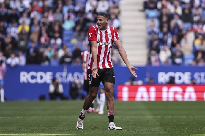 Maroan Sannadi durante el RCD Espanyol-Athletic Club de LaLiga EA Sports 24-25