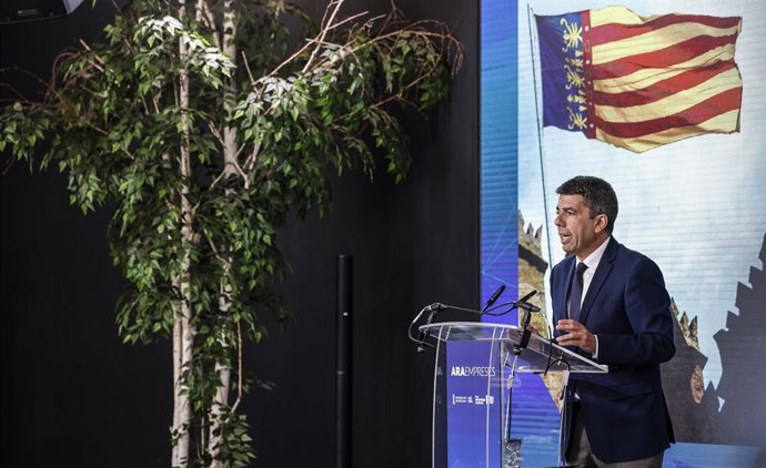 El president de la Generalitat, Carlos Mazón presenta el 'Pla ARA Empreses'