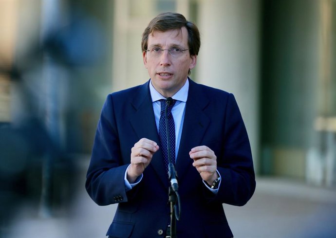 Archivo - El alcalde de Madrid, José Luis Martínez-Almeida, interviene en el acto de la toma de posesión del nuevo Jefe del Cuerpo de la Policía Municipal de Madrid, en la Dirección General de la Policía Municipal de Madrid, a 31 de enero de 2022, en Madr