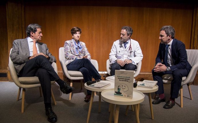 La Sociedad Española de Neurología y Adamed Laboratorios presentan el libro 'Mantén joven tu cerebro' para promocionar la salud cerebral