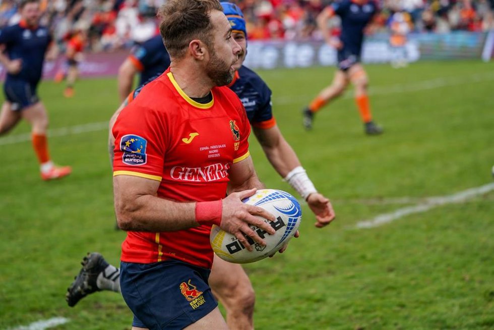 El internacional de origen sudafricano John-Wessel Bell ha renuncia a la selección española de rugby para centrarse en su vida personal.