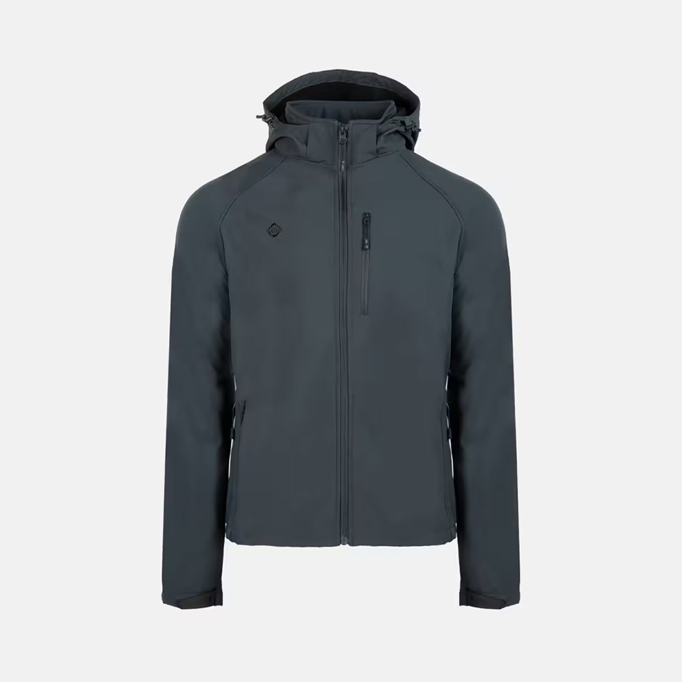 Decathlon invita a desafiar al frío con una colección para afrontar el entrenamiento.