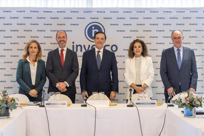 Plana mayor de Inverco encabezada por su presidente, Ángel Martínez-Aldama, en el Hotel Intercontinental (Madrid) España, a 18 de febrero de 2025.