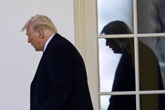 14 February 2025, US, Washington: US President Donald Trump departs the White House for a trip to Florida. Photo: Lenin Nolly/SOPA Images via ZUMA Press Wire/dpa