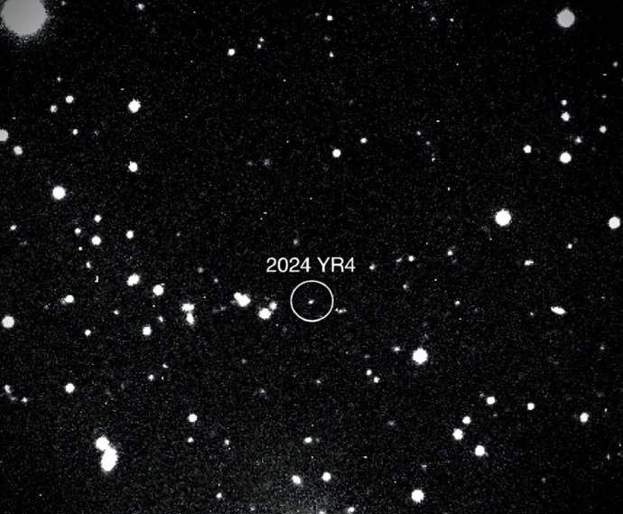 Asteroide 2024 YR4 observado pelo telescópio Magdalena Ridge de 2,4 m no Instituto de Tecnologia do Novo México em 27 de janeiro de 2025.