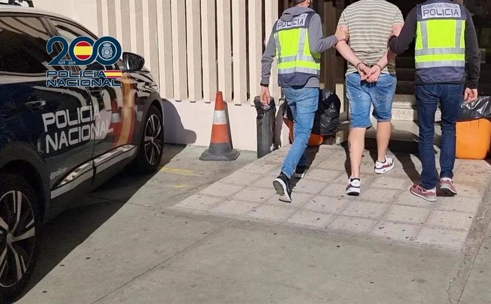 Un fugitivo detenido en La Palma por la Policía Nacional