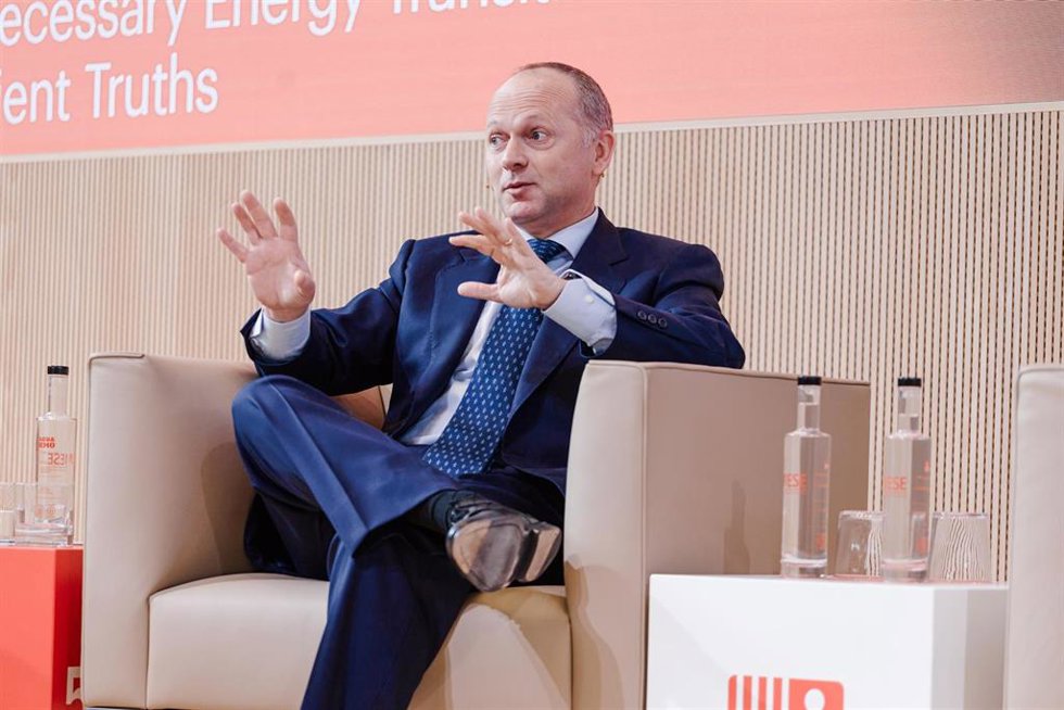 El CEO de REDEIA, Roberto García Merino, en la primera jornada del 22 Encuentro del Sector Energético organizado por IESE Business School y Deloitte, en el IESE Madrid, a 19 de febrero de 2025, en Madrid (España).