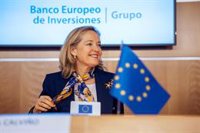 Calviño busca doblar las inversiones del BEI en seguridad y defensa este año, hasta 2.000 millones