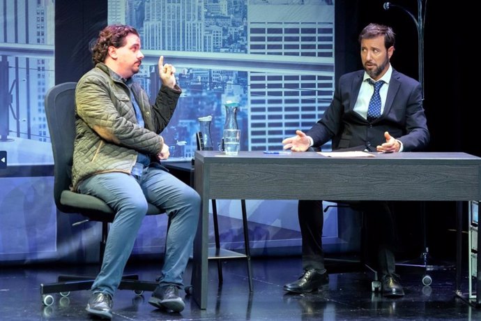 Imagen de la obra teatral 'El Crédito', que se podrá ver este sábado en Teatro de El Siscar de Santomera