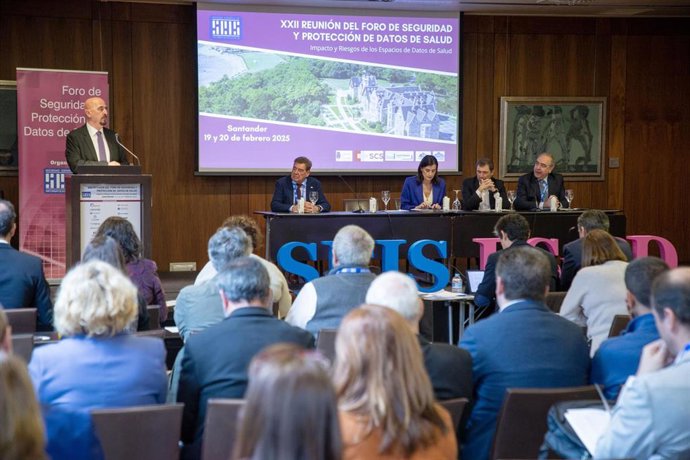 El consejero de Salud, César Pascual, participa en el  XXII Foro de Seguridad y Protección de Datos de Salud