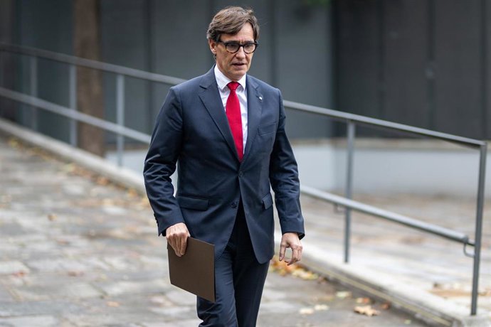 Archivo - El presidente de la Generalitat, Salvador Illa, interviene durante la clausura de la conferencia del IEMed sobre el conflicto en Oriente Medio, en el Museu Maritim, a 27 de octubre de 2024, en Barcelona, Cataluña (España). La Conferencia de la s