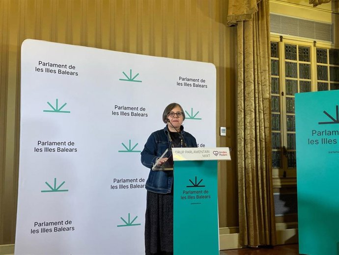 La diputada de Unidas Podemos, Cristina Gómez, en la rueda de prensa de este miércoles.