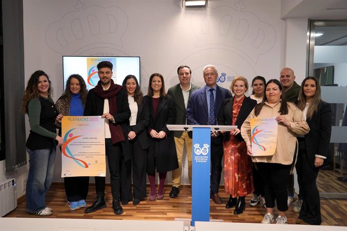 Presentación en la Diputación de Huelva de una nueva edición de los Playbacks de Obras Cristianas en Gibraleón.