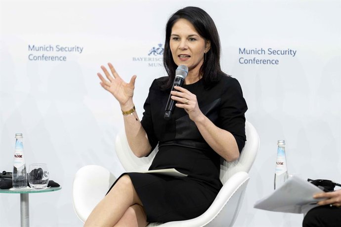 15 de fevereiro de 2025, Munique, Baviera, Alemanha: ANNALENA BAERBOCK, Ministra Federal das Relações Exteriores da República Federal da Alemanha, na 61ª Conferência de Segurança de Munique (MSC), no Hotel Bayerischer Hof.