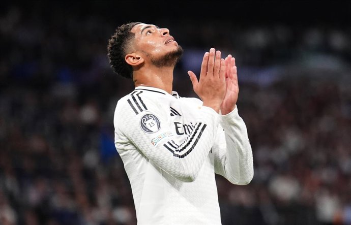 19 February 2025, Spain, Madrid: Real Madrid's Jude Bellingham reacts to a missed chance during the UEFA Champions League playoff second leg soccer match between Real Madrid and Manchester City at the Santiago Bernabeu stadium. Photo: John Walton/PA Wir