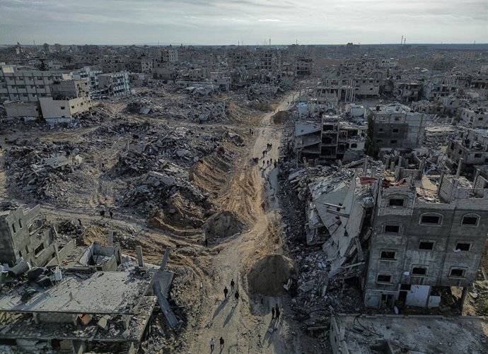 Archivo - Arquivo - Vista aérea da cidade de Rafah, em Gaza, após os ataques israelenses