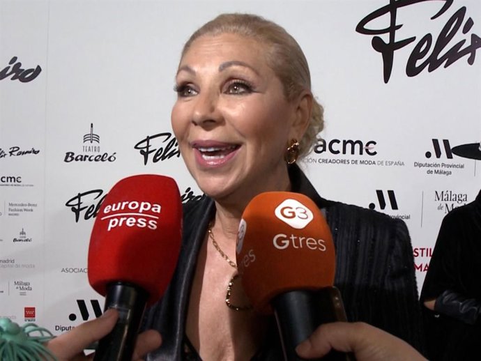 Jenny LLada en el desfile de la nueva colección de Felix Ramiro