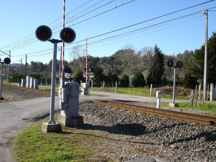 Paso a nivel de Reocín