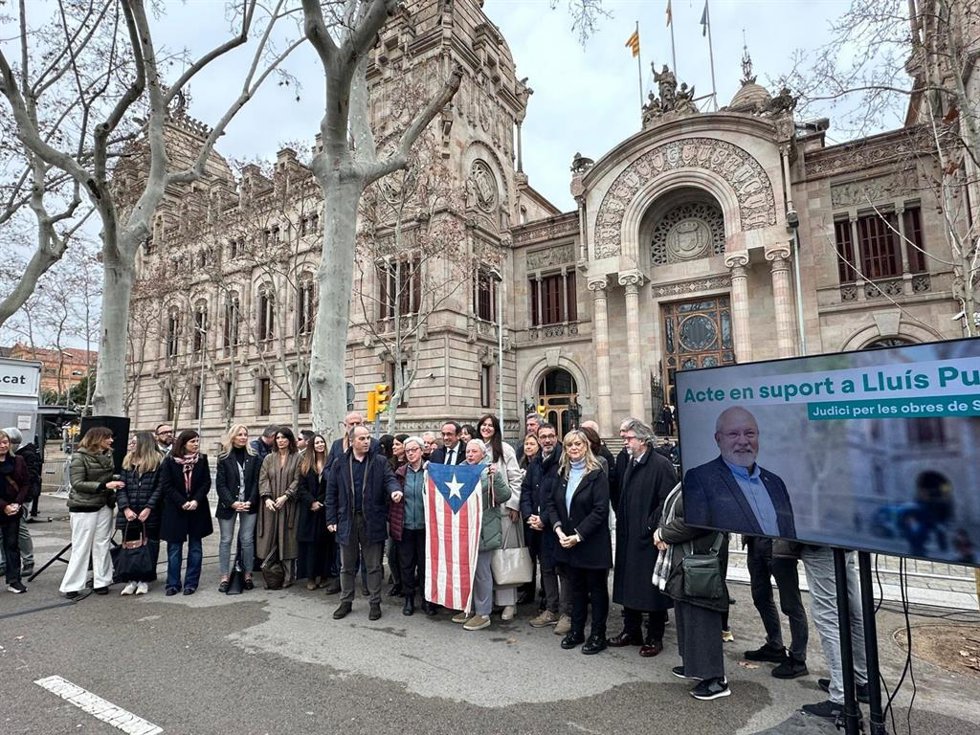 Acto de Junts de apoyo al exconseller y diputado de Junts en el Parlament Lluís Puig ante el Tribunal Superior de Justicia de Catalunya (TSJC)