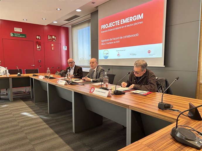 Acuerdo entre Fundación Fluidra, Fundación Eveho y la Cámara de Sabadell.