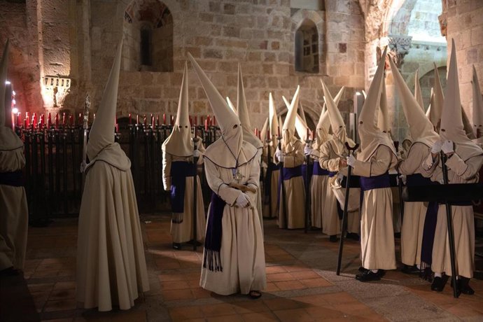Procesión de Jesús Yacente en Zamora