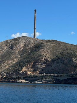 Vista de la chimenea de Peñarroya.