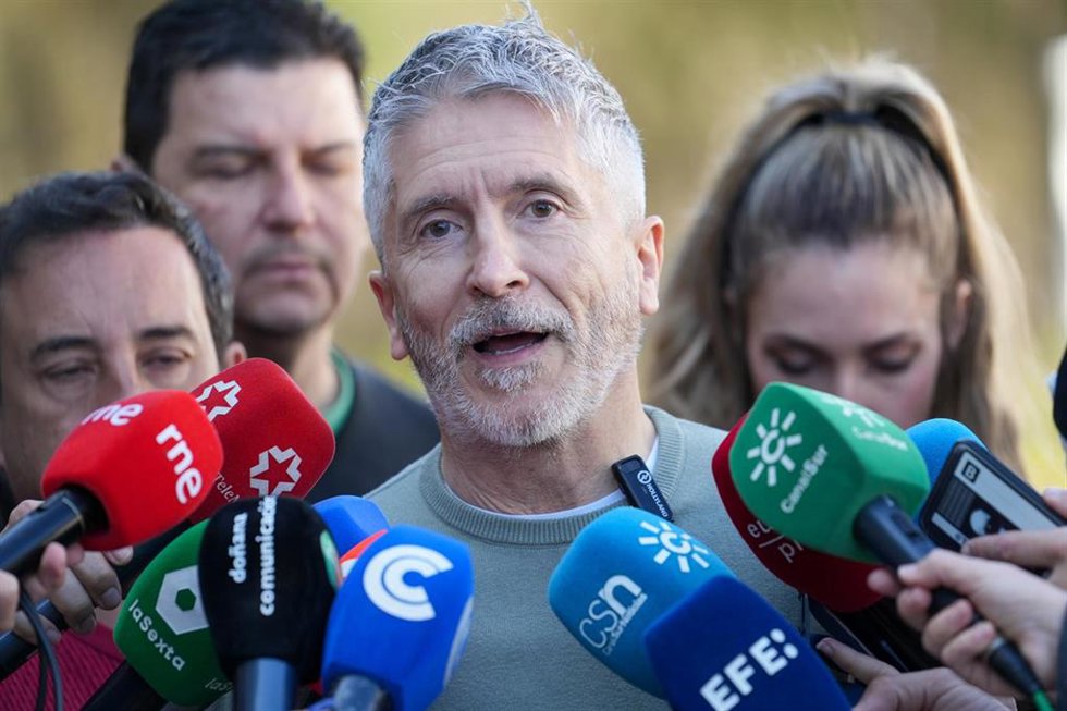 El ministro del Interior, Fernando Grande-Marlaska, este jueves en Doñana (Huelva).