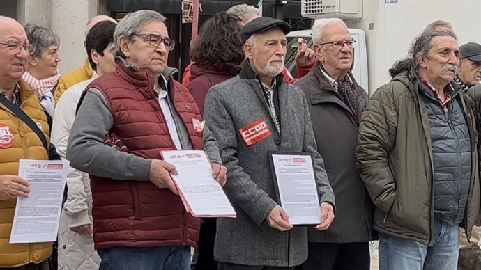 El secretario general de la Federación de Jubilados de CC.OO La Rioja, Eusebio Marín, y el secretario de Organización de UGT-UJP, Carlos Antoñanzas