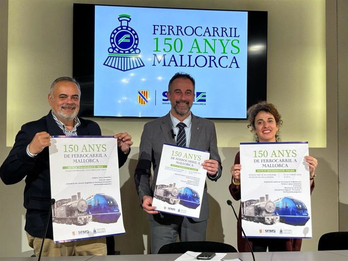 El conseller de Vivienda, Territorio y Movilidad, José Luis Mateo, y el gerente de SFM, José Ramón Orta, presentan los actos.