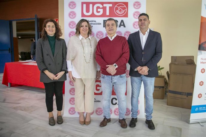 La consejera de Economía, Empresas y Empleo, Patricia Franco, ha asistido a la apertura del VII Congreso Regional de UGT FICA en Castilla-La Mancha, ‘Ahora + Industria’.