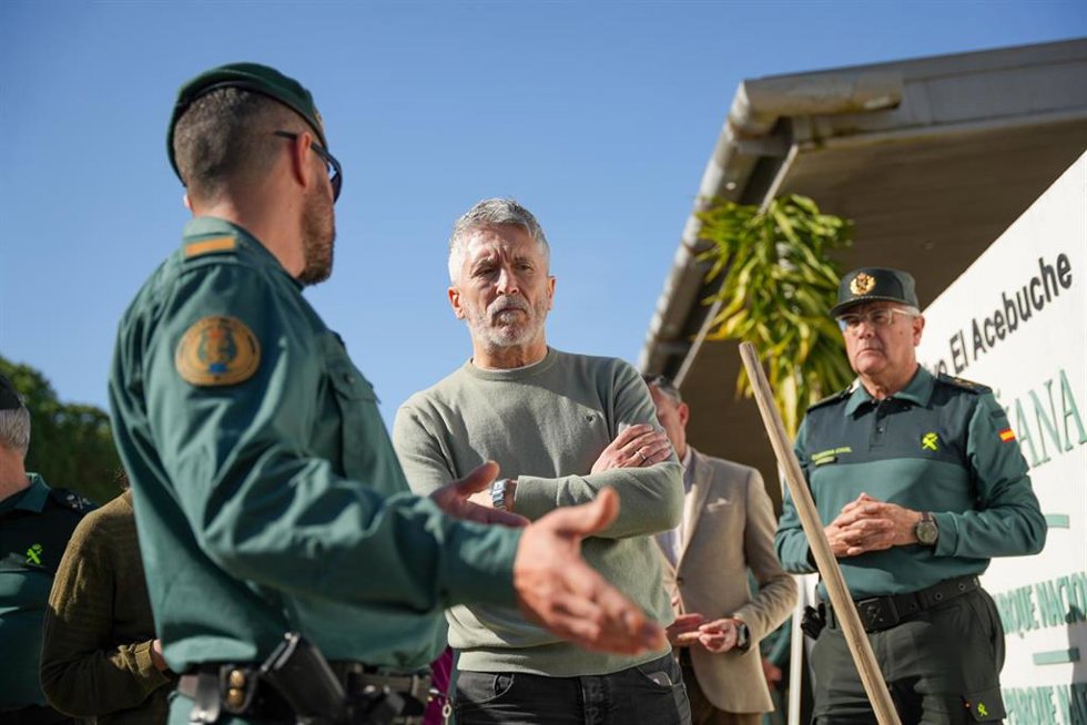 El ministro del Interior, Fernando Grande-Marlaska, este jueves en Doñana (Huelva).