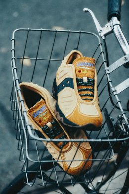 Saucony y Colour Plus colaboran en 'The Matrix' con una fusión de arte, rendimiento y estilo.