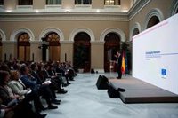 El comisario de Agricultura asegura que Europa "va a proteger al sector agroalimentario" contra las amenazas