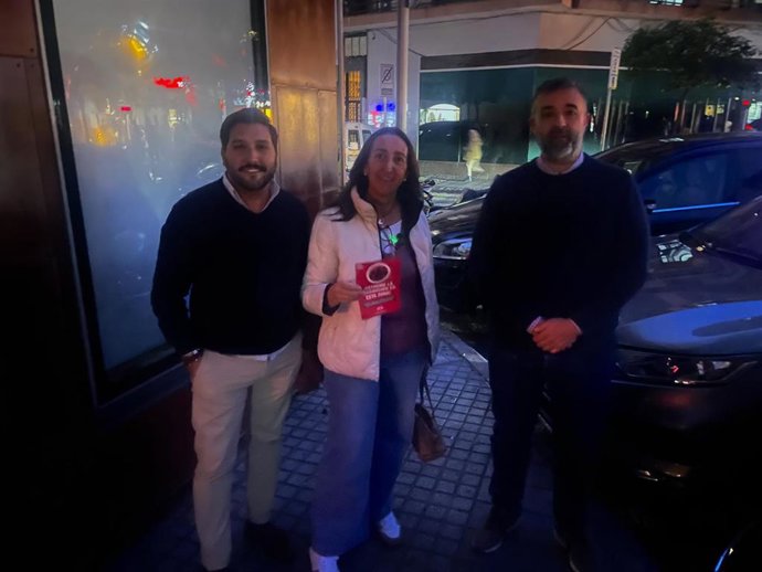 Miguel Castellano, Paula Badanelli y Rafael Saco en Costa Sol.