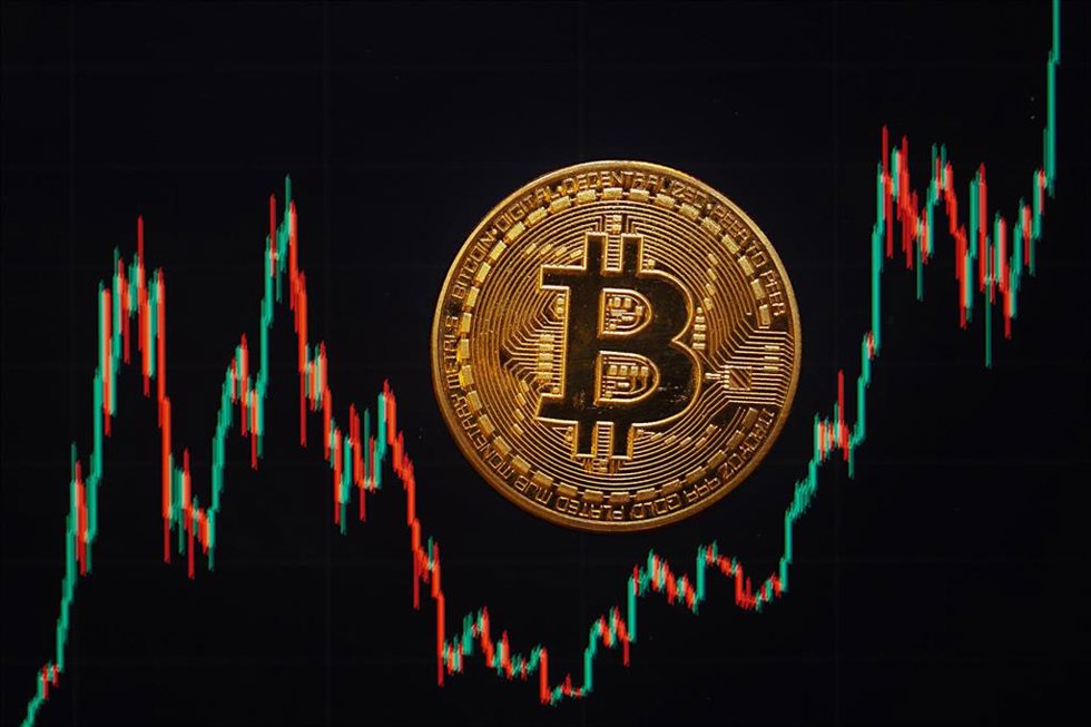 Archivo - Bitcoin cotizando.