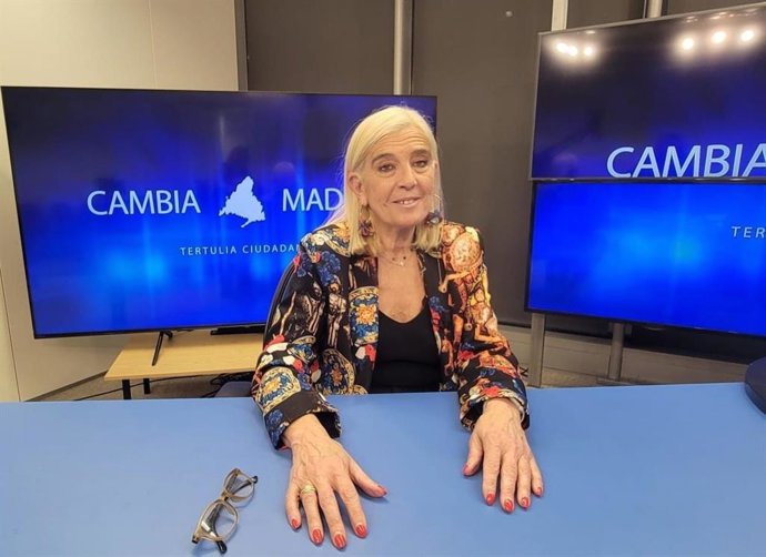 La alcaldesa de Collado Villalba, Mariola Vargas, en Canal 33 TV.