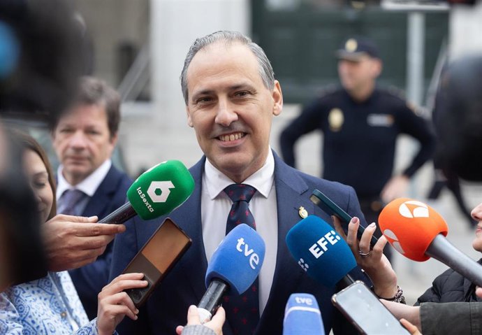 El decano del Ilustre Colegio de la Abogacía de Madrid (ICAM), Eugenio Ribón, ofrece declaraciones a los medios a su llegada a declarar como testigo en el Tribunal Supremo.
