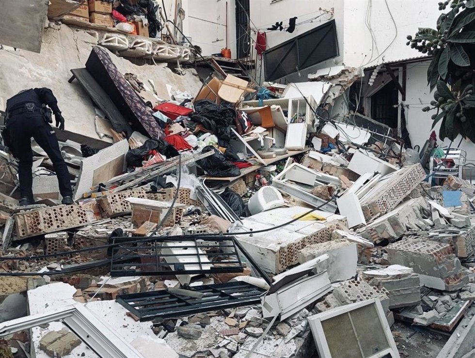 Derrumbe de una vivienda en El Puerto.
