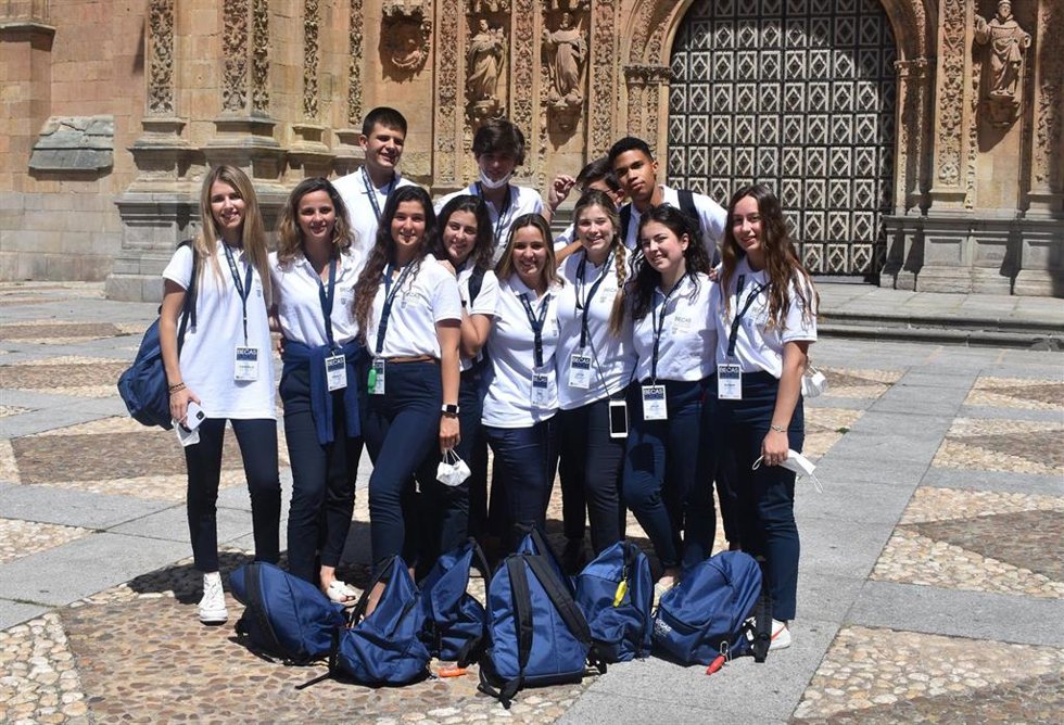 Jovenes participantes en la fase final del Programa Becas Europa Santander.