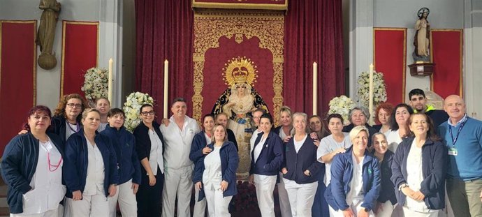 Tradicional peregrinación de la Virgen del Amor de Dos Hermanas al hospital de El Tomillar
