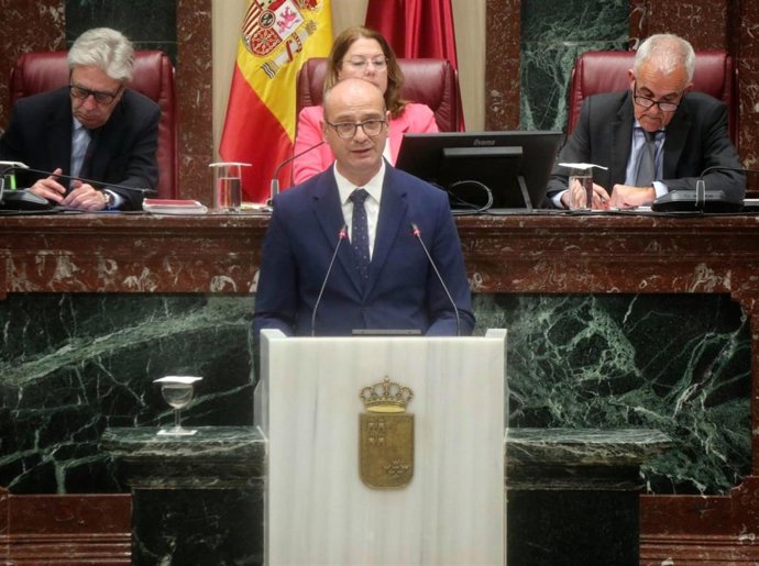 El consejero de Educación y Formación Profesional (FP), Víctor Marín