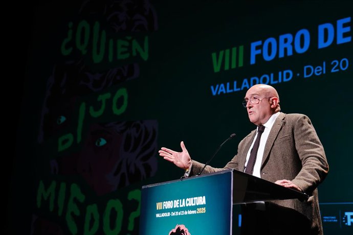 El alcalde de Valladolid, Jesús Julio Carnero.