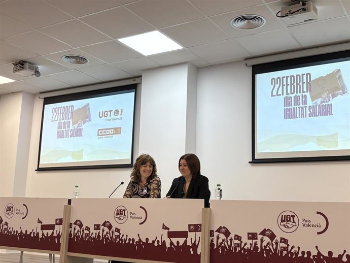 La secretaria Formación, Empleo e Igualdad de género de UGT-PV, Pilar Mora, y la secretaria de Dones i Igualtat de CCOO-PV, Cloti Iborra, en rueda de prensa