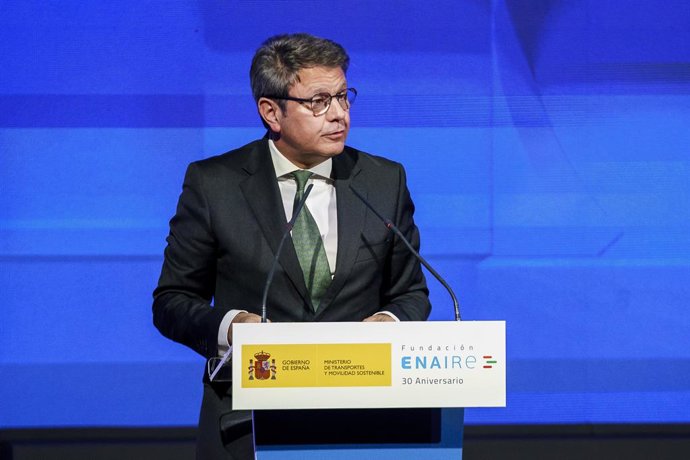 El presidente de ENAIRE, José Antonio Santano, interviene durante la conmemoración del 30º aniversario de la Fundación ENAIRE, en el Ateneo de Madrid, a 10 de febrero de 2025, en Madrid (España). ?El Rey preside el 30º aniversario de la Fundación ENAIRE, 