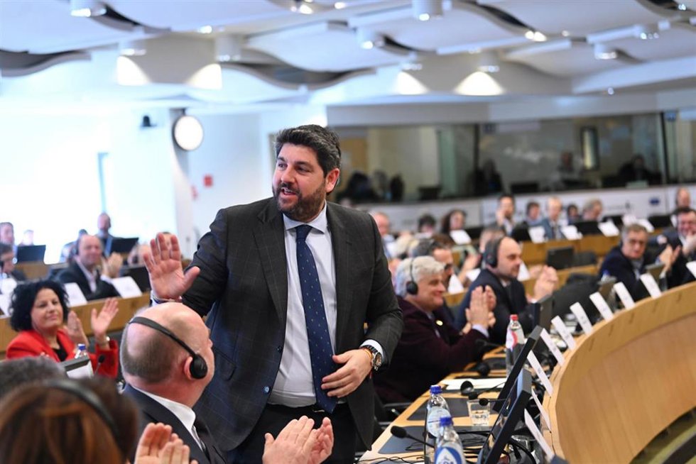 El presidente de la Comunidad, Fernando López Miras, asistió hoy a la reunión constitutiva de la Comisión de Recursos Naturales del Comité Europeo de las Regiones, donde tomó posesión como vicepresidente