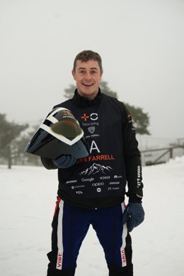 El esquiador de velocidad británico Jan Farrell, afincado en España desde 1989, en el Puerto de Navacerrada en Madrid.