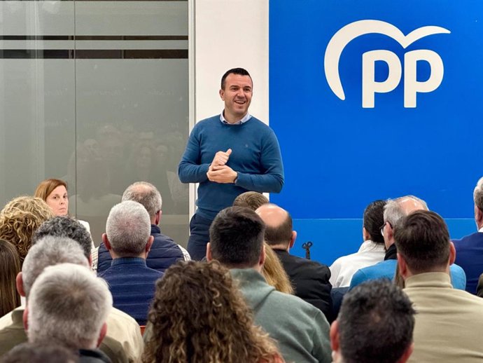 El president del PP de la província de València , Vicent Mompó