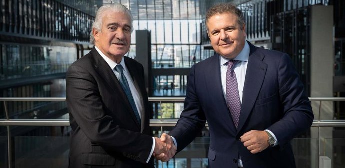 José Bogas, consejero delegado de Endesa, y Alejandro Ayala, presidente de Grupo Cívitas.