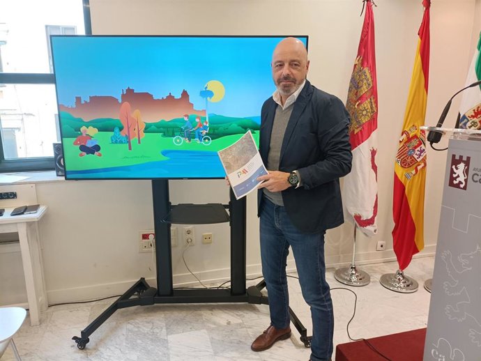 El concejal de Servicios Públicos y Fondos Estratégicos, Pedro Muriel, presenta el Plan de Actuación Integrado (PAI)